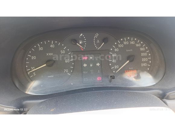 Sahibinden Renault Clio 1.4 RNA 2000 Model
