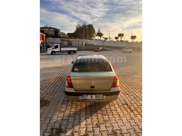 Sahibinden Renault Clio 1.4 Authentique 2004 Model  139.000 km Sarı