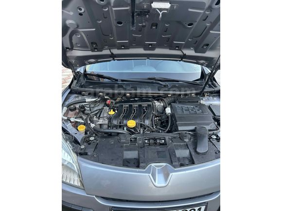 Sahibinden Renault Megane 1.6 Expression 2009 Model 