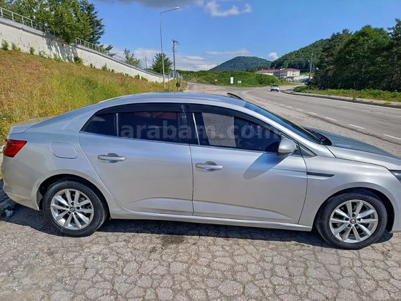 Sahibinden Renault Megane 1.5 dCi Touch 2018 Model