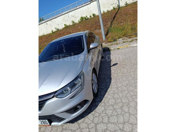 Sahibinden Renault Megane 1.5 dCi Touch 2018 Model