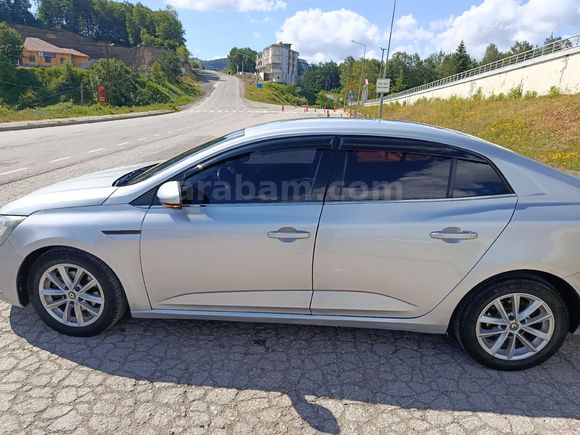 Sahibinden Renault Megane 1.5 dCi Touch 2018 Model