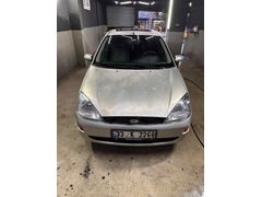 Sahibinden Ford Focus 1.6 Ghia 2001 Model 