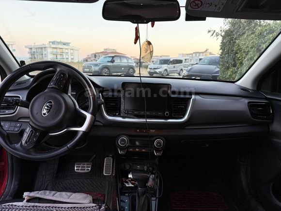 Sahibinden Kia Stonic 1.4 MPI Cool 2021 Model 