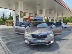Skoda Superb 2011 Model Memurdan Temiz Satılık Pazarlık Payı Vardır!!!