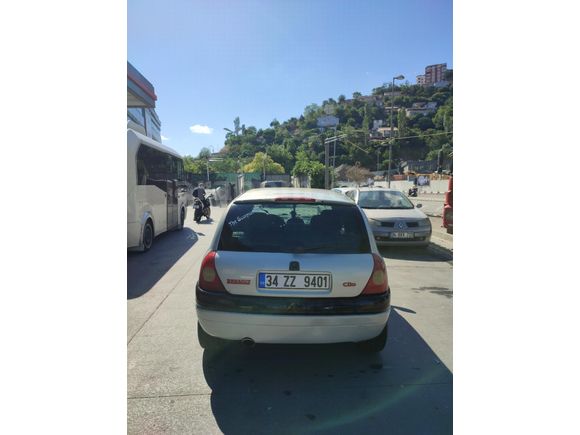 Sahibinden Renault Clio 1.4 RXT 2002 Model
