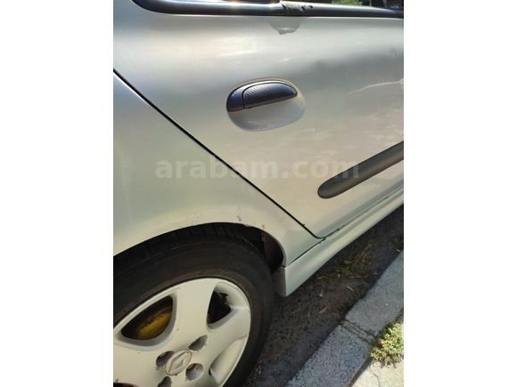 Sahibinden Renault Clio 1.4 RXT 2002 Model