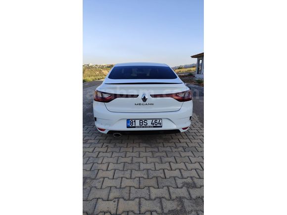 Sahibinden Renault Megane 1.6 Touch 2019 Model