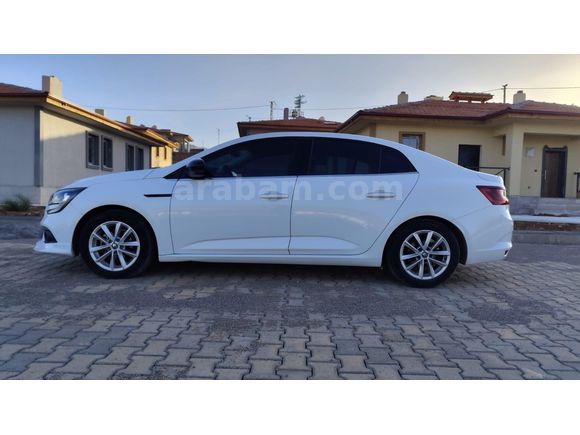 Sahibinden Renault Megane 1.6 Touch 2019 Model