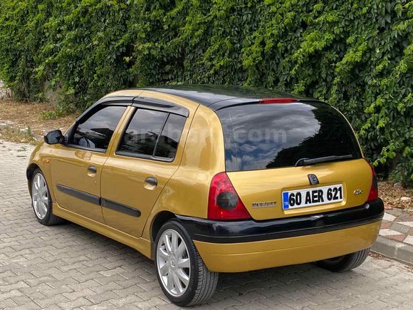 Sahibinden Renault Clio 1.4 RTA 2000 Model 