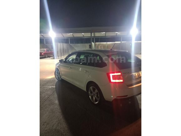 Sahibinden Skoda Rapid 1.4 TDI GreenTec Spaceback Style 2015 Model
