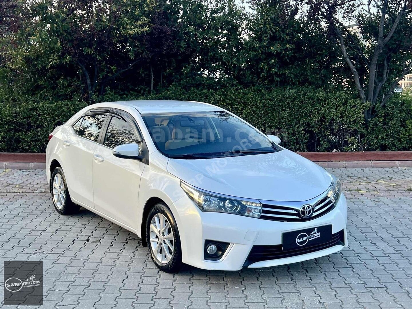 Galeriden Toyota Corolla 1.4 D-4D Advance 2014 Model İstanbul 178.000 km Beyaz 1