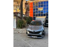Sahibinden Renault Clio 1.0 TCe Techno Esprit Alpine 2024 Model 