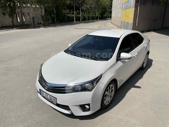 Sahibinden Degisensiz 2013 Corolla Otomatik