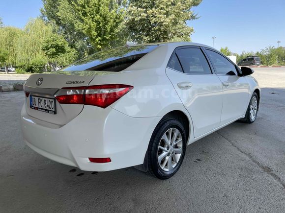 Sahibinden Degisensiz 2013 Corolla Otomatik