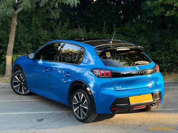ARCAN MOTORS 208 GT CAM TAVAN AİLE ARACI