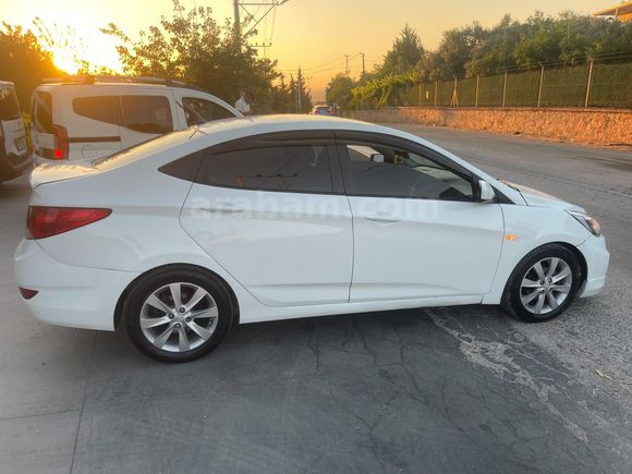 Sahibinden Hyundai Accent Blue 1.6 CRDI Mode Plus 2017 Model