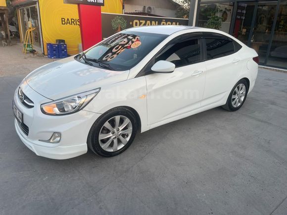 Sahibinden Hyundai Accent Blue 1.6 CRDI Mode Plus 2017 Model