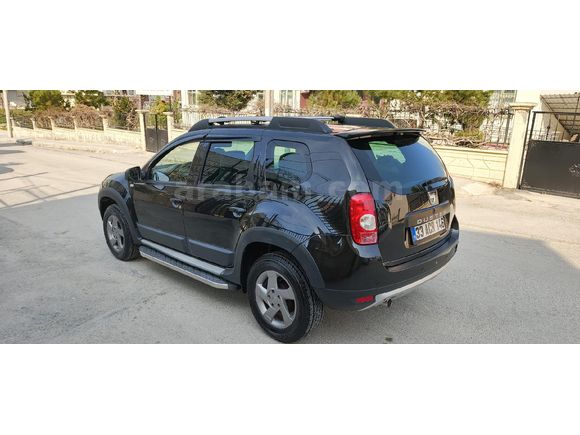 Sahibinden Dacia Duster 1.5 dCi Laureate 2013 Model  147.000 km Siyah