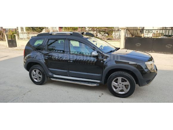 Sahibinden Dacia Duster 1.5 dCi Laureate 2013 Model  147.000 km Siyah