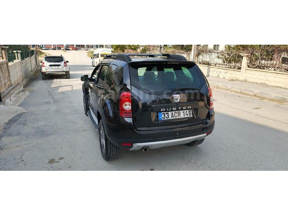 Sahibinden Dacia Duster 1.5 dCi Laureate 2013 Model  147.000 km Siyah