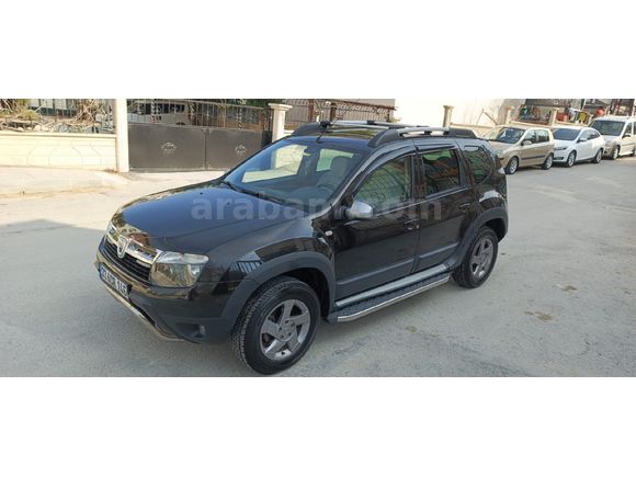 Sahibinden Dacia Duster 1.5 dCi Laureate 2013 Model  147.000 km Siyah