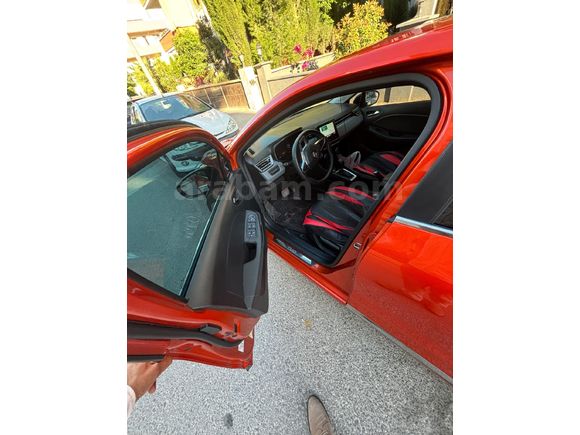Sahibinden Renault Clio 1.0 TCe Evolution 2023 Model