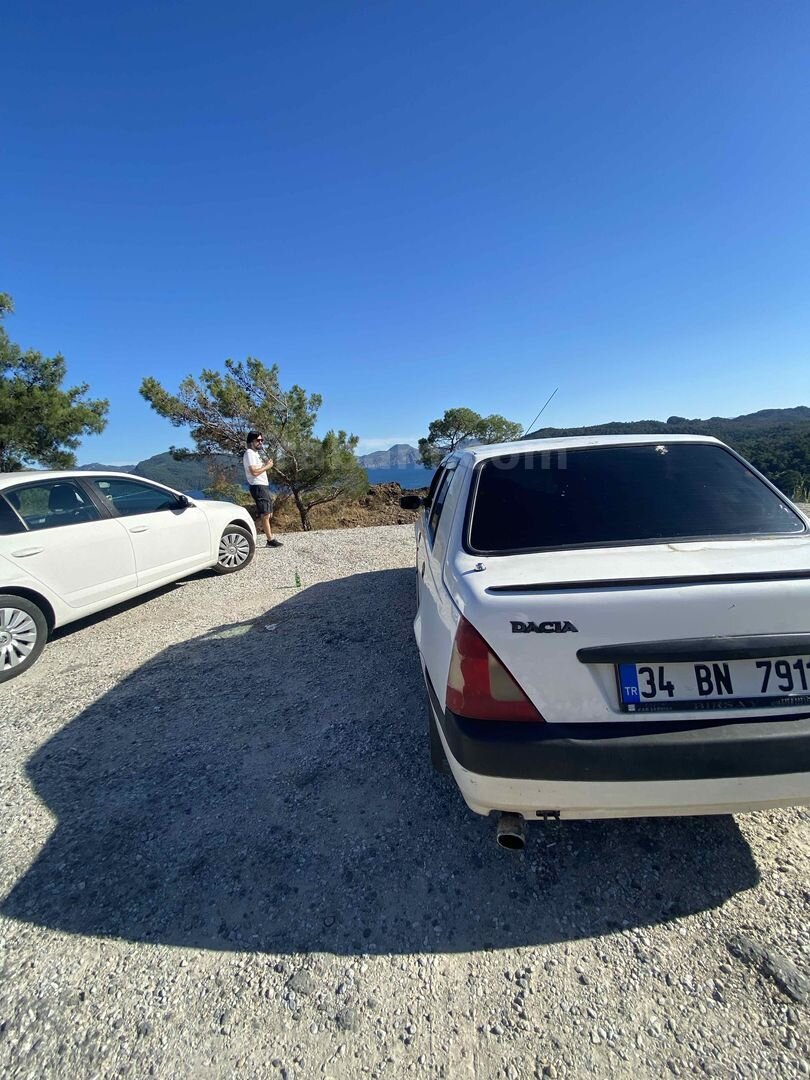 Sahibinden Dacia Solenza 1.4 Rapsodie 2005 Model Gaziantep 240.000 km Beyaz 5