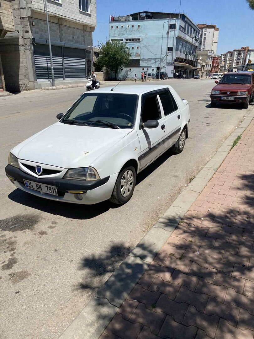 Sahibinden Dacia Solenza 1.4 Rapsodie 2005 Model Gaziantep 240.000 km Beyaz 4