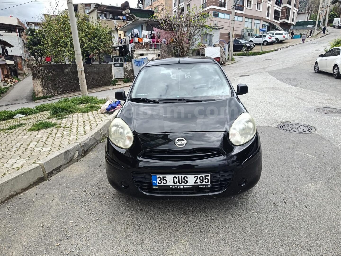 Sahibinden Nissan Micra 1.2 Passion 2011 Model İzmir 148.000 km Siyah 1