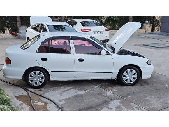 Sahibinden Hyundai Accent 1.3 LS 1998 Model