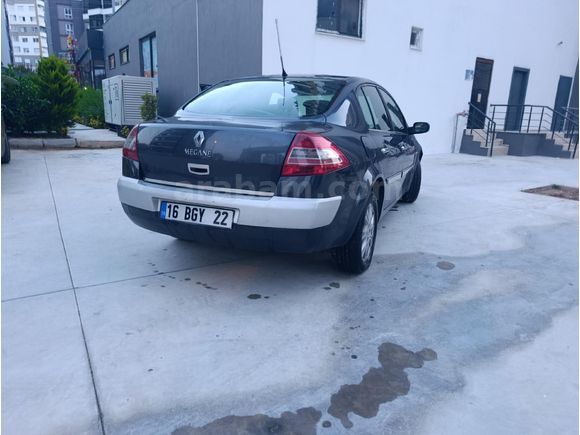 Alanı memnun eder