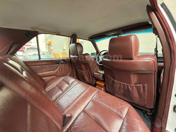 Galeriden Mercedes - Benz E 200 1994 Model İstanbul