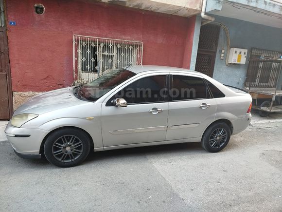 Sahibinden Ford Focus 1.6 Comfort 2002 Model