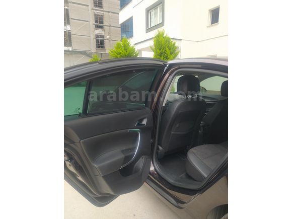 Sahibinden Opel Insignia 1.6 CDTI Cosmo 2015 Model