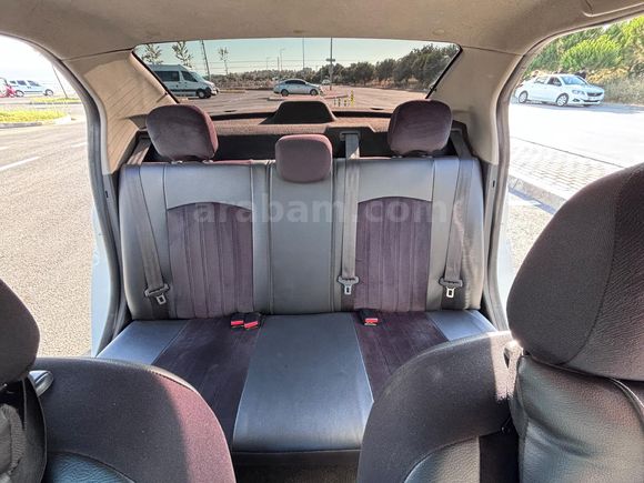 Sahibinden Renault Symbol 1.5 dCi Joy 2013 Model