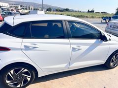Sahibinden Hyundai i20 1.4 MPI Style 2021 Model 