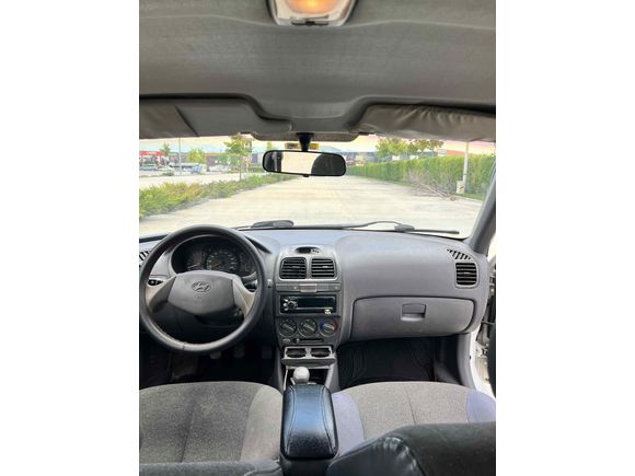 Sahibinden Hyundai Accent 1.5 1.5i GL 2000 Model 