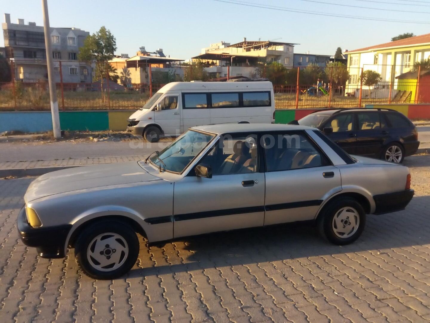 Sahibinden Ford Taunus 1.6 S 1986 Model İzmir 198.000 km Gri 6