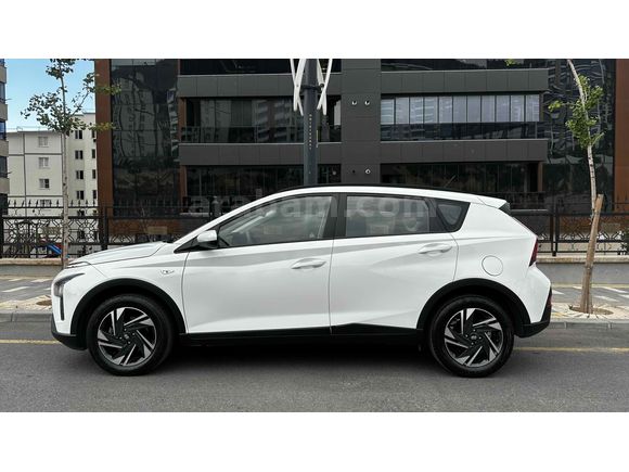 Sahibinden Hyundai Bayon 1.4 MPI Jump 2023 Model 