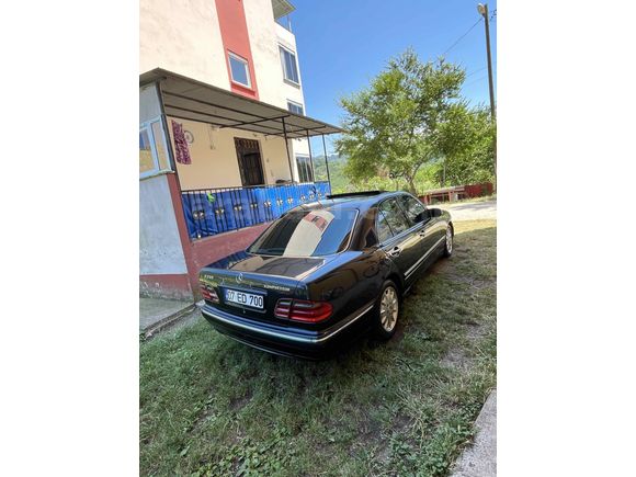 Sahibinden Mercedes - Benz E 200 Kompressor Elegance 2001 Model  380.000 km  siyah