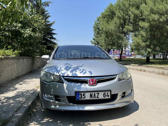 2.Sahibinden Honda Civic 1.6i VTEC Dream 2009 Model 