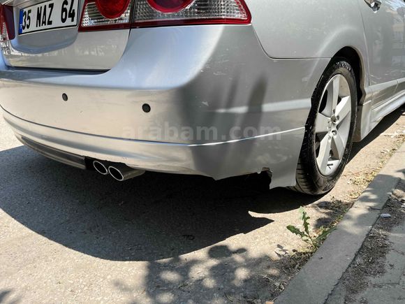 2.Sahibinden Honda Civic 1.6i VTEC Dream 2009 Model 