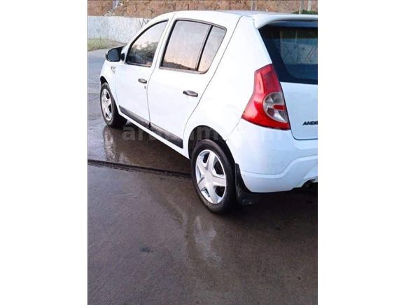 Sahibinden Dacia Sandero 1.5 dCi Stepway 2012 Model