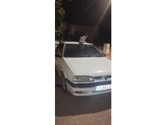 Sahibinden Renault R 19 1.6 Europa iE 2001 Model  280.000 km Beyaz