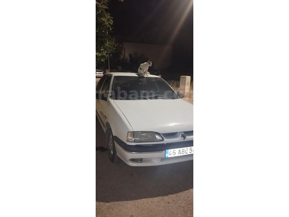 Sahibinden Renault R 19 1.6 Europa iE 2001 Model  280.000 km Beyaz