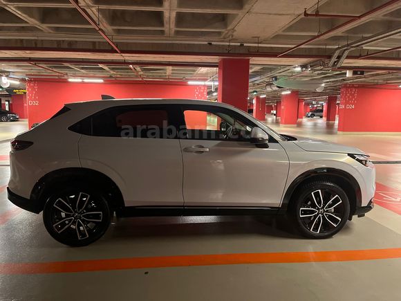 Sahibinden Honda HR-V 1.5 e-HEV Elegance 2024 Model 