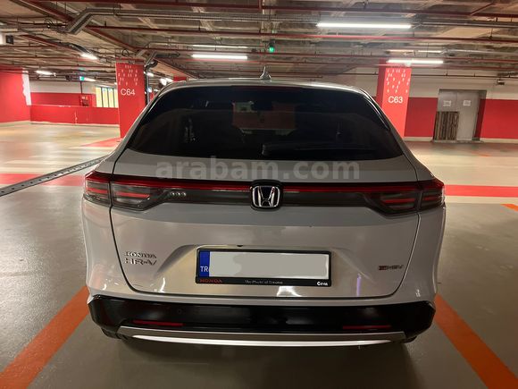 Sahibinden Honda HR-V 1.5 e-HEV Elegance 2024 Model 