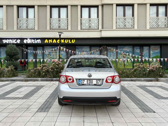 50 BİNDE JETTA SAHİBİNDEN 2011 MODEL