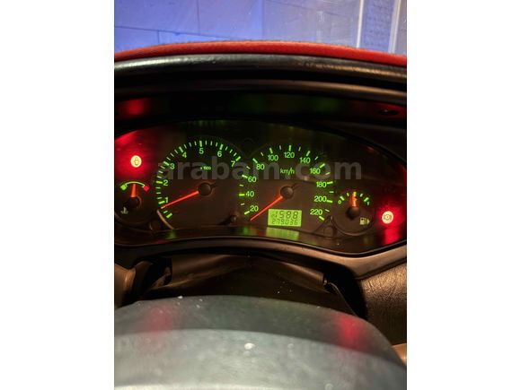 Sahibinden Ford Focus 1.6 Ghia 2001 Model 